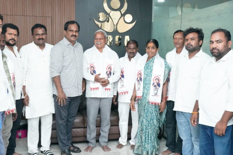 ఎస్.కోటలో వైసీపీకి షాక్.. పలువురు ఎంపీటీసీలు జనసేన పార్టీలో చేరిక