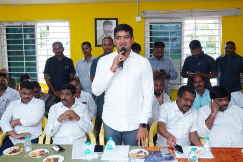 Minister kondapalli Srinivas